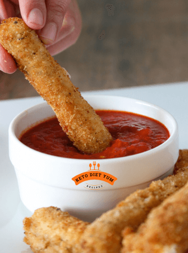 Homemade Mozzarella Sticks with Marinara Sauce